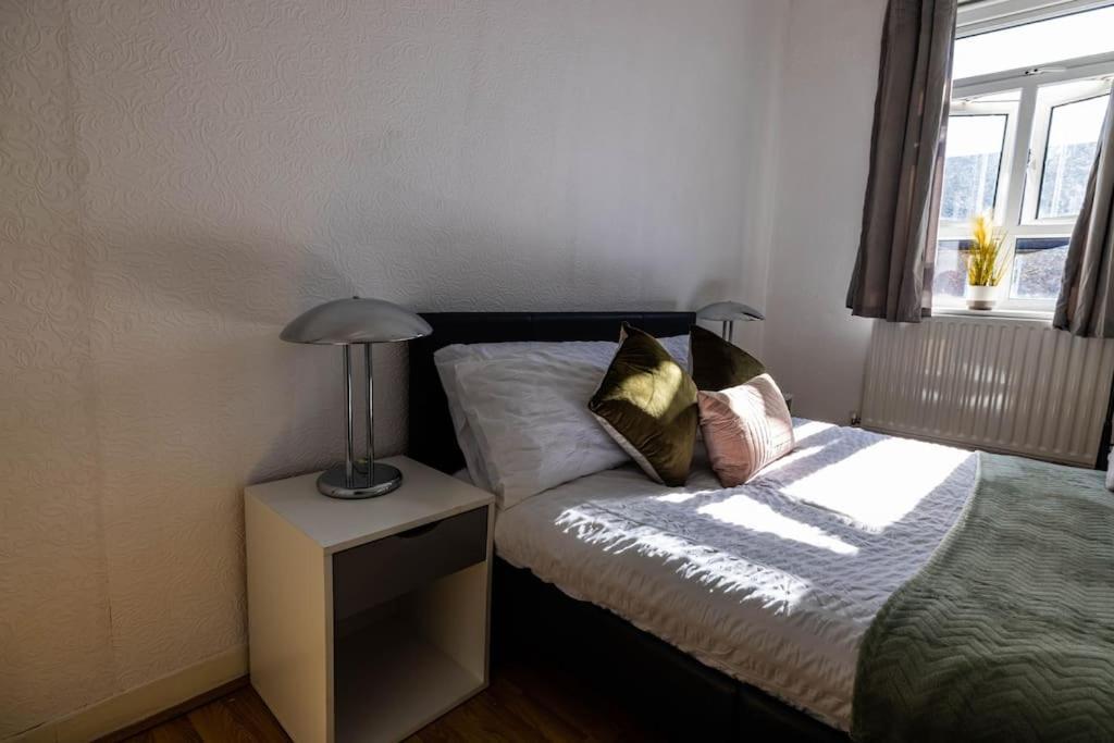 Pristine 3 Beds Hackney E9 Daire Londra Dış mekan fotoğraf