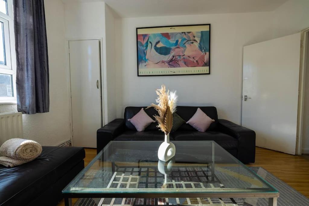 Pristine 3 Beds Hackney E9 Daire Londra Dış mekan fotoğraf
